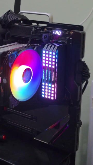 RAM Corsair Dominator 32GB (8GBx4) 3200MHz. Mua bán Linh kiện (RAM, Card...) tại Quận Tân Bình Tp Hồ Chí Minh được đăng bởi Phan Thịnh hình 1