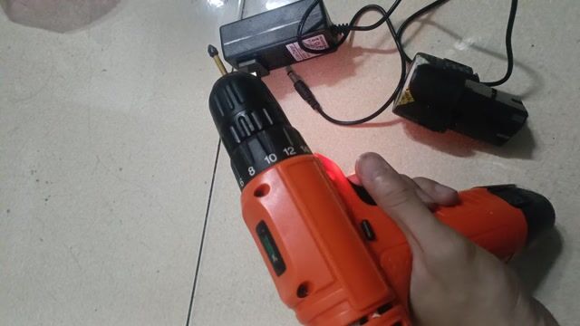 Máy khoan bắt vít Century LU-KS12V. Mua bán Đồ chuyên dụng, Giống nuôi trồng tại Quận 7 Tp Hồ Chí Minh được đăng bởi HaasanNguyễn hình 1