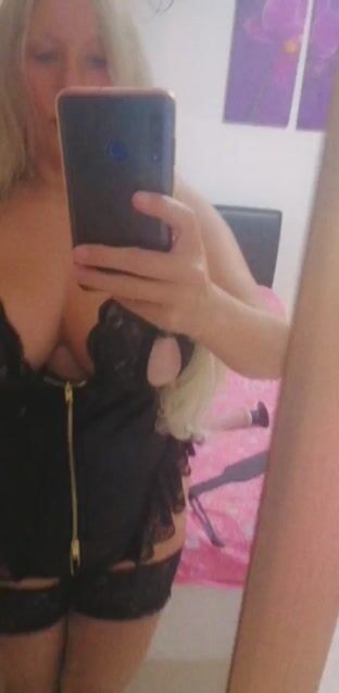 Model - Jasminelynn POV