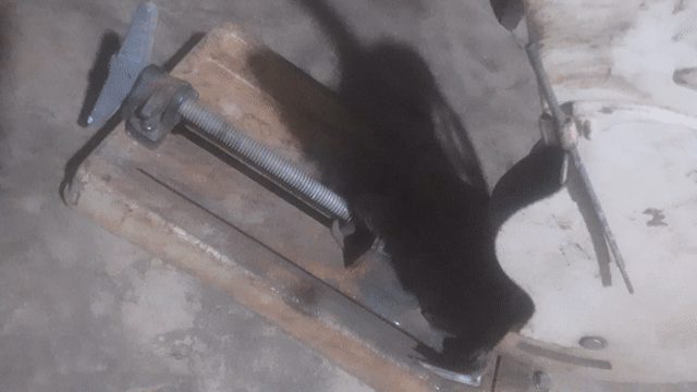 Máy cắt sắt Makita Nhật Bản. Mua bán Đồ chuyên dụng, Giống nuôi trồng tại Thành phố Buôn Ma Thuột Đắk Lắk được đăng bởi phạm danh hình 1