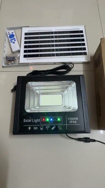 Đèn năng lượng mặt trời chiếu sáng hiên nhà,vườn... Mua bán Đèn tại Quận Hải Châu Đà Nẵng được đăng bởi Sạc laptop các Hãng hình 1