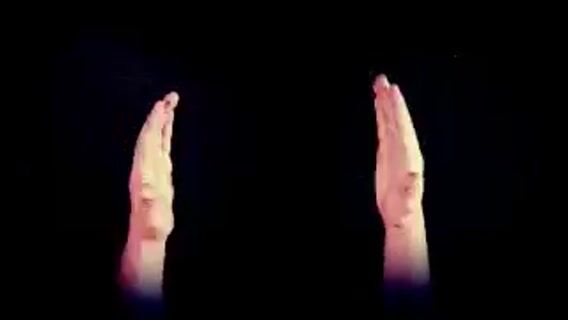 Jambe cassée femme stressée