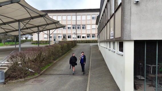 Forest'TV découvre un métier : Agent de maintenance au collège