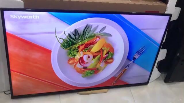 Smart TV 4k TCL 50 in đẹp tuyệt vời máy nguyên tem. Mua bán Tivi, Âm thanh tại Quận Tân Phú Tp Hồ Chí Minh được đăng bởi Nguyễn Thị Hường hình 1