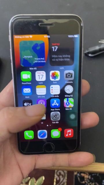 Apple iPhone 6s 32GB Bạc Like New. Mua bán Điện thoại tại Quận Tân Phú Tp Hồ Chí Minh được đăng bởi Huỳnh Như Ý hình 1