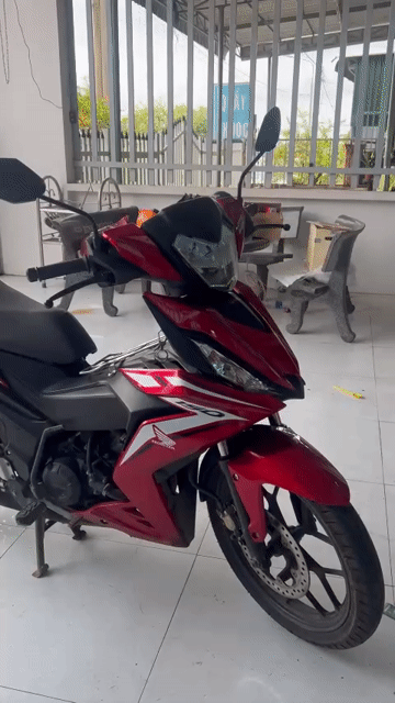Honda Thể thao Đỏ. Mua bán Xe máy tại Thành phố Long Khánh Đồng Nai được đăng bởi Mèo Maneki Neko hình 1