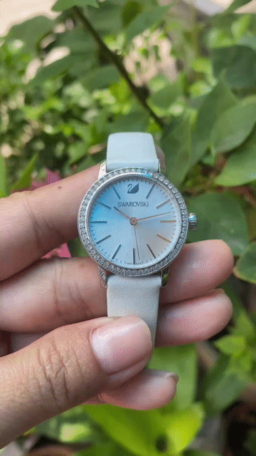 Đồng hồ Swarovski Graceful Lady Nữ Trắng. Mua bán Đồng hồ tại Huyện Nhà Bè Tp Hồ Chí Minh được đăng bởi Hoa Sen Đồ Nhật hình 1
