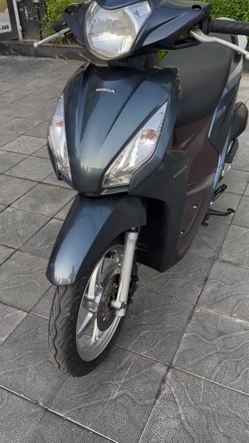 Honda Vision 2018 Xám. Mua bán Xe máy tại Thành phố Nam Định Nam Định được đăng bởi Bảo Nhi Trần hình 1