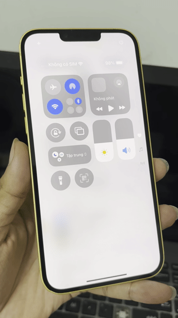 14plus lock 128gb zin fullcn thanh lý ko mặc cả. Mua bán Điện thoại tại Quận Nam Từ Liêm Hà Nội được đăng bởi Hoàng Khánh hình 1