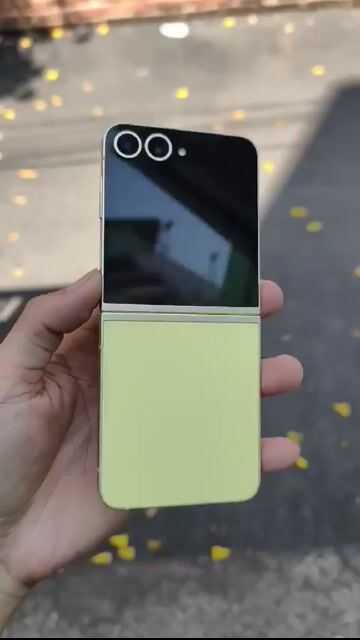 🌈 Cuối tháng SALE 1 máy cho ae trải nghiệm ZFlip6. Mua bán Điện thoại tại Quận Gò Vấp Tp Hồ Chí Minh được đăng bởi HoangDang hình 1