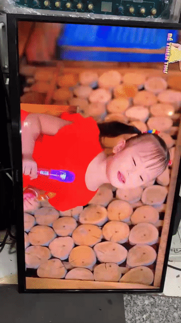 tivi Panasonic 32in wfi trực tiếp mạng chay nhanh . Mua bán Tivi, Âm thanh tại Quận Tân Bình Tp Hồ Chí Minh được đăng bởi Ngocc ve chai mua ban đt trực tiếp  hình 1