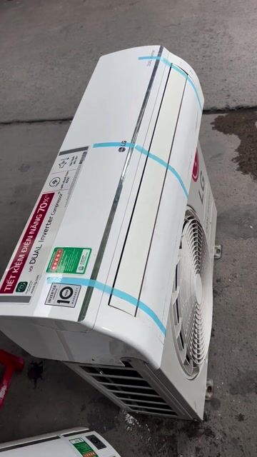 Máy lạnh LG 1 HP Inverter Trắng. Mua bán Máy lạnh, điều hoà tại Quận 10 Tp Hồ Chí Minh được đăng bởi Nguyễn Hùng Minh hình 1