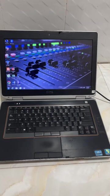 Dell Latitude i5 4GB Đen. Mua bán Laptop tại Thị xã Duyên Hải Trà Vinh được đăng bởi CHUYÊN MUA BÁN THANH LÝ ÂM THANH THU MUA TIVI CỦ XÁC TIVI ĐỜI CAO hình 1