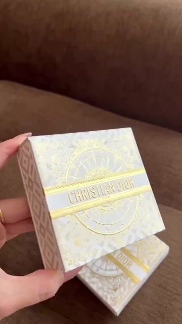 Son môi Dior Rouge Dior Lipstick Set Nữ Mini. Mua bán Phụ kiện thời trang khác tại Quận 10 Tp Hồ Chí Minh được đăng bởi Baby Girl Lovely hình 1
