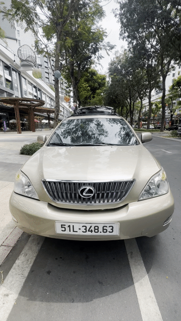 Xe Lexus RX 330 Form 2004 zin 100% Đẳng Cấp. Mua bán Ô tô tại Quận Bình Tân Tp Hồ Chí Minh được đăng bởi CÔNG TỨ CHÍN hình 1