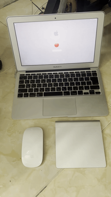 Macbook air 11 inch mật khẩu 128g chuột trackpack. Mua bán Laptop tại Quận Tân Phú Tp Hồ Chí Minh được đăng bởi Trương Hiệp hình 1
