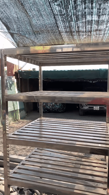 Kệ Inox 4 tầng Đa năng Đã sử dụng. Mua bán Tủ, kệ gia đình tại Thành phố Thủ Đức Tp Hồ Chí Minh được đăng bởi Tran Nhu Quynh thanh lý Thủ Đức hình 1