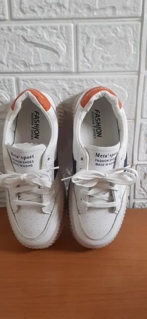 Đôi Giày Đế Bánh Mỳ; Size 36; Chất Liệu Tổng Hợp.. Mua bán Giày dép tại Quận Tân Bình Tp Hồ Chí Minh được đăng bởi Bách Hóa Philip hình 1