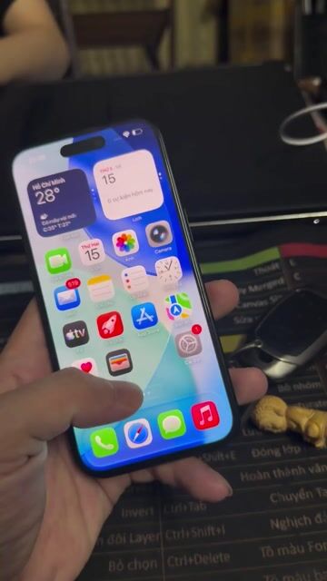 iphone 15 lock cnc 128gb. Mua bán Điện thoại tại Quận Gò Vấp Tp Hồ Chí Minh được đăng bởi Quảng Phạm Mua Iphone Lock và QT  HCM hình 1