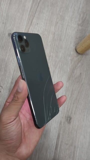 Apple iPhone 11 Pro Max 64GB Xám Mực nhẹ mép. Mua bán Điện thoại tại Quận 12 Tp Hồ Chí Minh được đăng bởi a Liêm hình 1