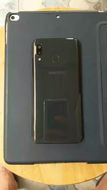 Samsung A20 2Sim Màn LCD Đẹp Zalo Yutube Mượt 95%. Mua bán Điện thoại tại Quận Gò Vấp Tp Hồ Chí Minh được đăng bởi SmartSecondSG hình 1
