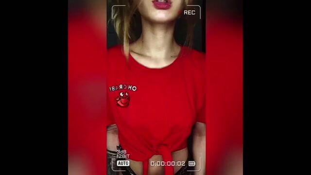 Model - Dolores Sun boobs