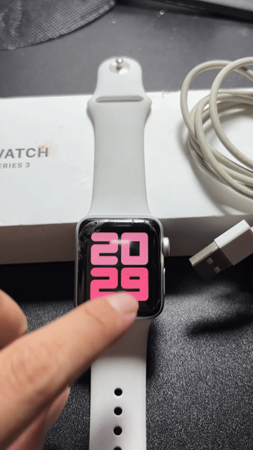 Apple Watch Series 3 38mm Nhôm Bạc. Mua bán Thiết bị đeo thông minh tại Quận Tân Bình Tp Hồ Chí Minh được đăng bởi Lam Nghi hình 1