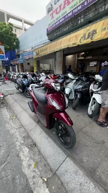 Honda Vision 2016 màu Đỏ. Mua bán Xe máy tại Quận Tân Phú Tp Hồ Chí Minh được đăng bởi Tuanduy hình 1