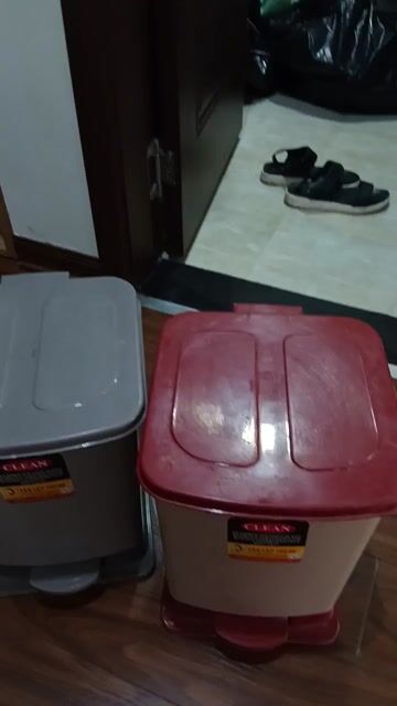 Combo 3 Thùng rác nhựa có nắp. Mua bán Thiết bị vệ sinh, nhà tắm tại Quận Long Biên Hà Nội được đăng bởi Đào AnhĐức hình 1