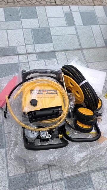 Gia đình cần bán máy rửa xe ô tô, xe máy, rửa sân. Mua bán Phụ tùng xe tại Huyện An Dương Hải Phòng được đăng bởi Hường hình 1