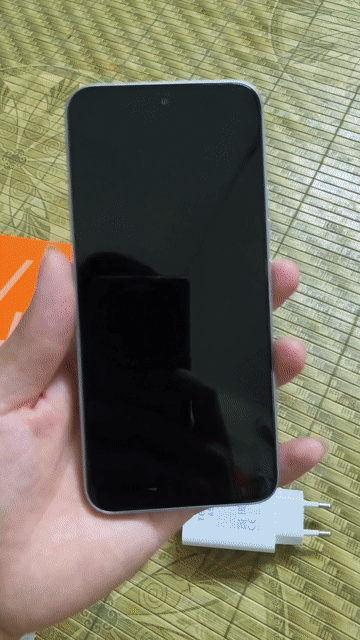 Tecno Spark 40 Pro 8/128GB Xám. Mua bán Điện thoại tại Quận 12 Tp Hồ Chí Minh được đăng bởi Thành hình 1