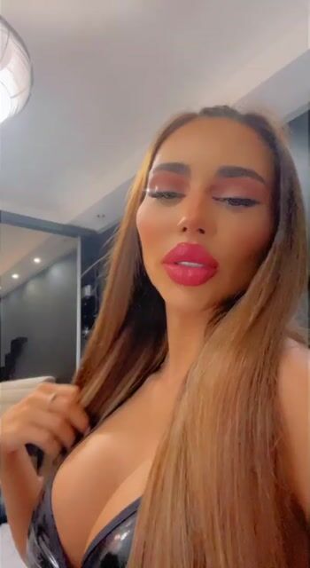 GoddessV curvy Model - GoddessV curvy