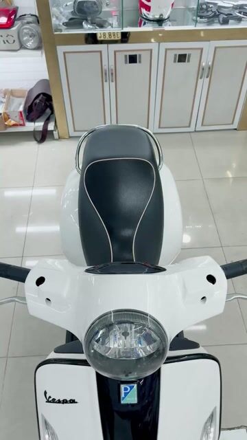 Vespa Gts 125 Iget , Abs , Chính chủ một chủ TP. Mua bán Xe máy tại Quận Phú Nhuận Tp Hồ Chí Minh được đăng bởi VESPA  PIAGGIO BẢO HƯNG Vespa cũ trả góp  hình 1