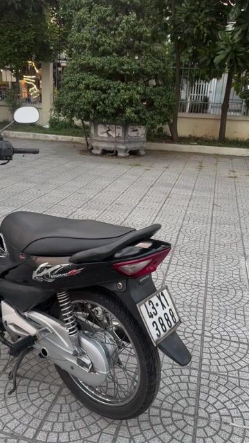 Honda Wave Alpha màu Đen. Mua bán Xe máy tại Quận Liên Chiểu Đà Nẵng được đăng bởi Lê Sang hình 1