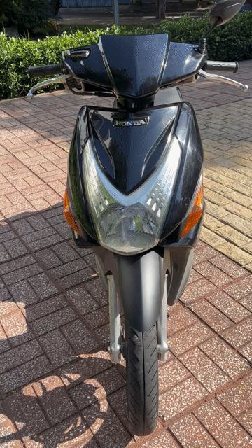 Honda Click Đen Đã qua sử dụng. Mua bán Xe máy tại Quận Tân Phú Tp Hồ Chí Minh được đăng bởi Lê Trực hình 1