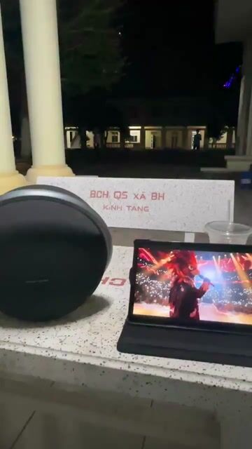 Loa  Harman Kardon Onyx Studio 7 Xám Mới. Mua bán Tivi, Âm thanh tại Huyện Châu Thành An Giang được đăng bởi BearPo  hình 1