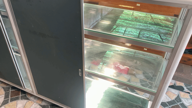 Kệ trưng bày Kính, Kim loại. Mua bán Tủ, kệ gia đình tại Huyện Đại Lộc Quảng Nam được đăng bởi Oanh Đồng hình 1