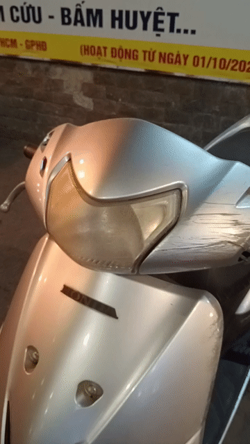 Honda SCR 110 Bạc. Mua bán Xe máy tại Quận Gò Vấp Tp Hồ Chí Minh được đăng bởi Dat hình 1