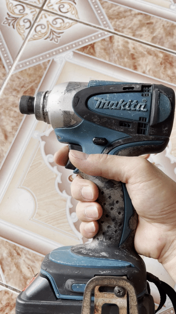 Máy vít Makita TD131 14.4V Nhật. Mua bán Đồ chuyên dụng, Giống nuôi trồng tại Huyện Vũ Thư Thái Bình được đăng bởi Hà Văn Ánh hình 1