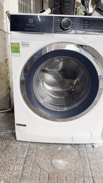 Máy giặt Electrolux 9kg giặt vắt tốt. Mua bán Máy giặt tại Quận 7 Tp Hồ Chí Minh được đăng bởi  Điện Lạnh Dương hình 1