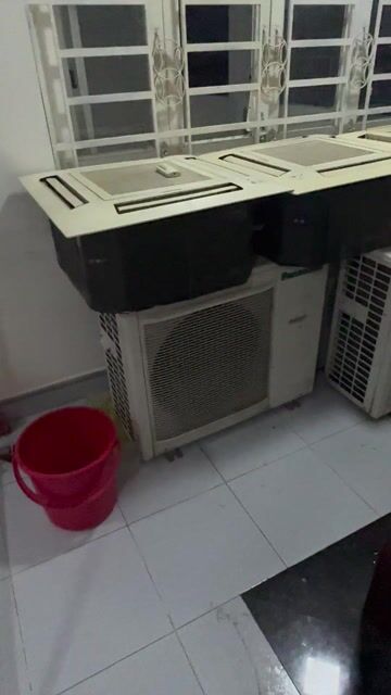 thanh lý 3 máy lạnh âm tường panasonic