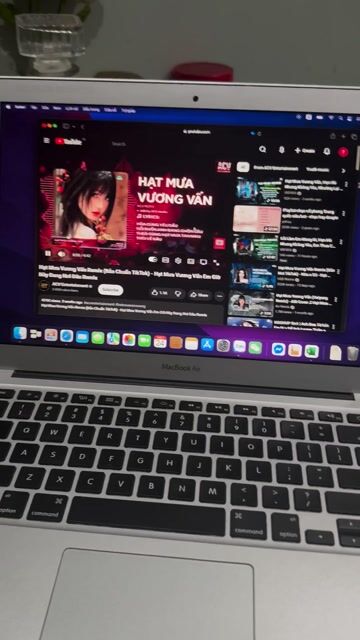 Apple MacBook Air Bạc. Mua bán Laptop tại Huyện Đức Hòa Long An được đăng bởi tâm hình 1