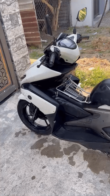 Yamaha NVX 155 2018 Trắng bạc. Mua bán Xe máy tại Quận Cẩm Lệ Đà Nẵng được đăng bởi Dương Tiến Vũ hình 1