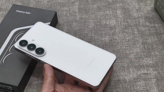 Samsung S26 Plus 256GB Trắng SSVN Like New Fullbox. Mua bán Điện thoại tại Quận 3 Tp Hồ Chí Minh được đăng bởi Minh Phạm  hình 1