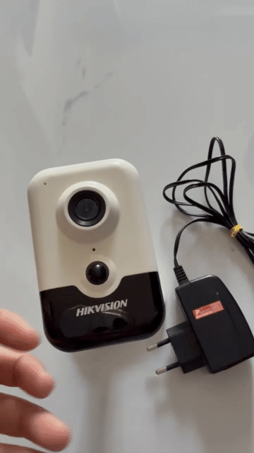 Camera IP WIFI HIKVISION DS-2CD2421G0-IW. Mua bán Máy ảnh, Máy quay tại Thành phố Thuận An Bình Dương được đăng bởi Đoàn Ngọc hình 1