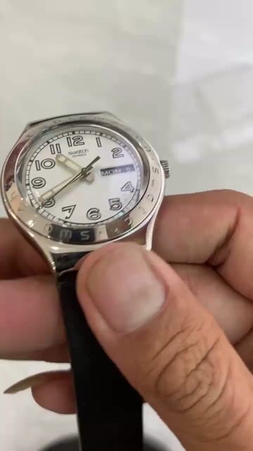 Swatch Irony Thụy Sĩ Bạc Đen. Mua bán Đồng hồ tại Thành phố Biên Hòa Đồng Nai được đăng bởi Phạm Minh Bảo hình 1
