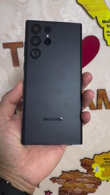 Samsung S22 Ultra 12GB/256GB Zin Sọc. Mua bán Điện thoại tại Quận Long Biên Hà Nội được đăng bởi ADAYROI ĐIỆN THOẠI RUBY  hình 1
