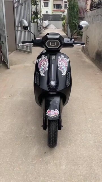 xe máy điện vespa jvc mới mua 1 tháng. Mua bán Xe máy tại Huyện Văn Giang Hưng Yên được đăng bởi Thanh Loan hình 1