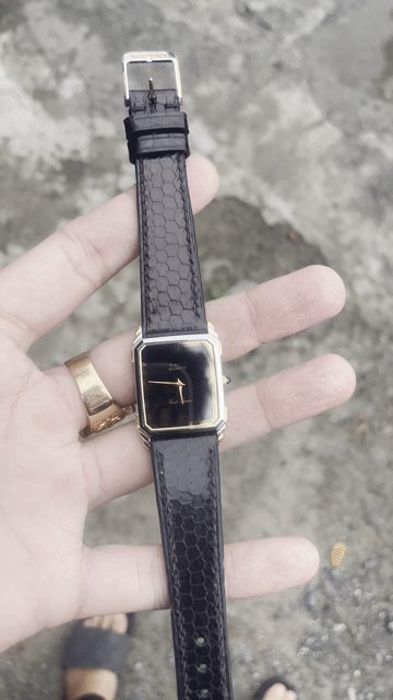 Đồng hồ Rado Tank dây da đen. Mua bán Đồng hồ tại Quận 12 Tp Hồ Chí Minh được đăng bởi Khánh Duy hình 1
