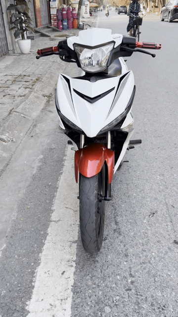 Yamaha Exciter 2018 150cc Trắng đỏ. Mua bán Xe máy tại Thành phố Nam Định Nam Định được đăng bởi Bảo Nhi Trần hình 1